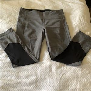 Lululemon run crops